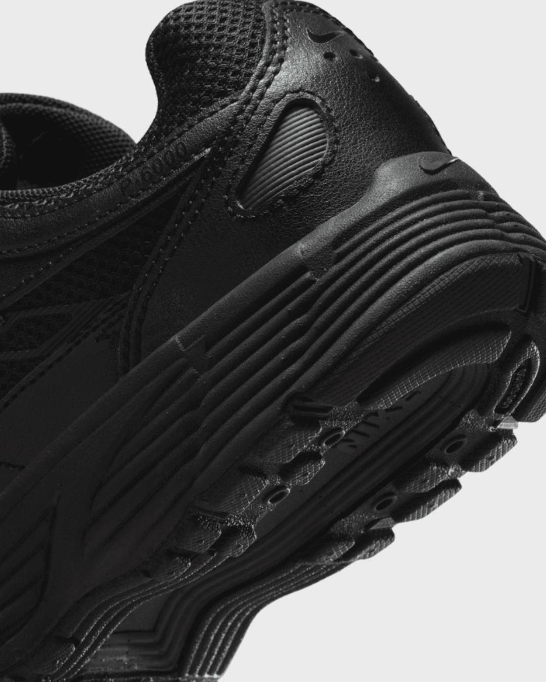 Nike P-6000 Enfant - Noir
