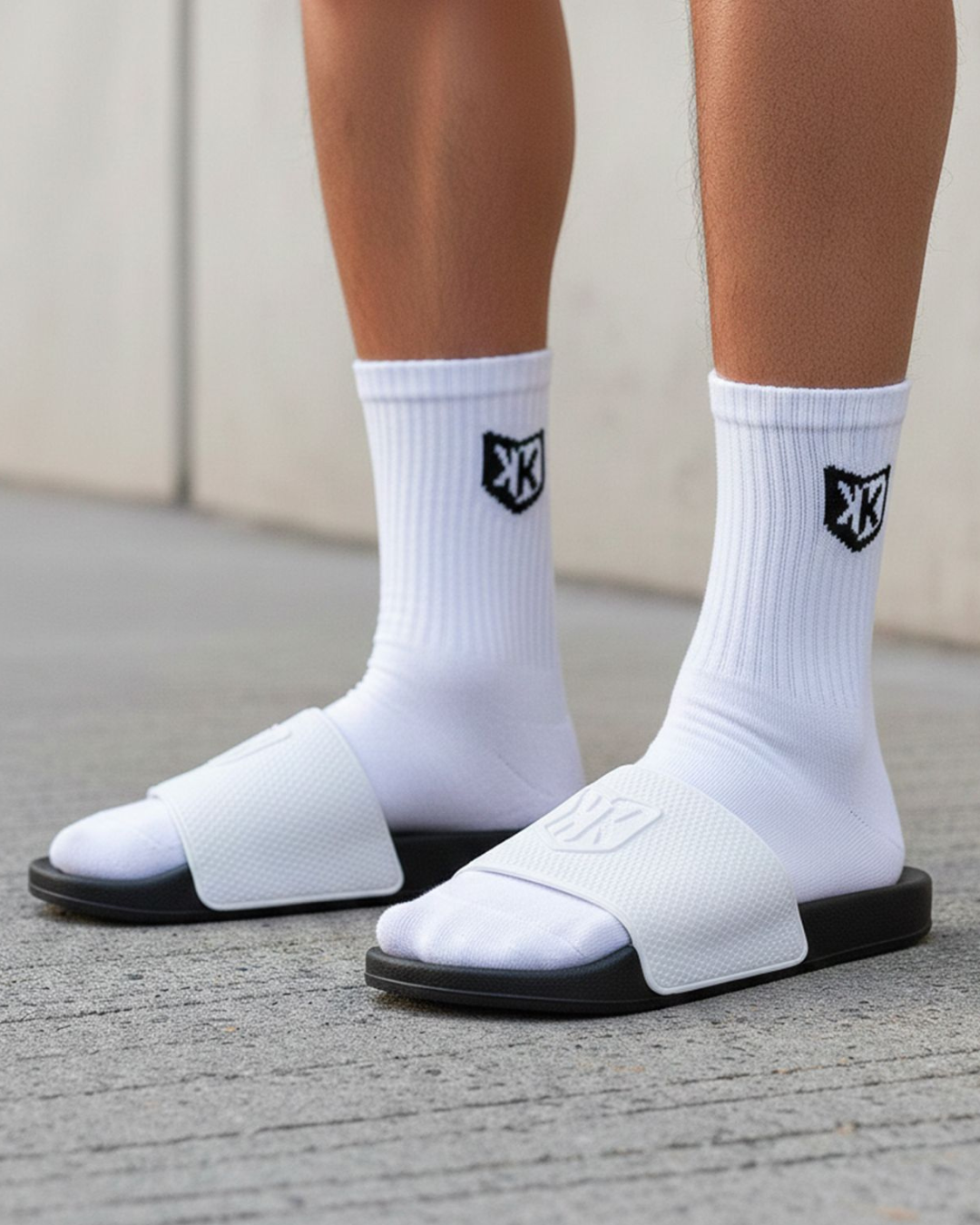 Claquettes FTKR Mova - Blanc/Noir