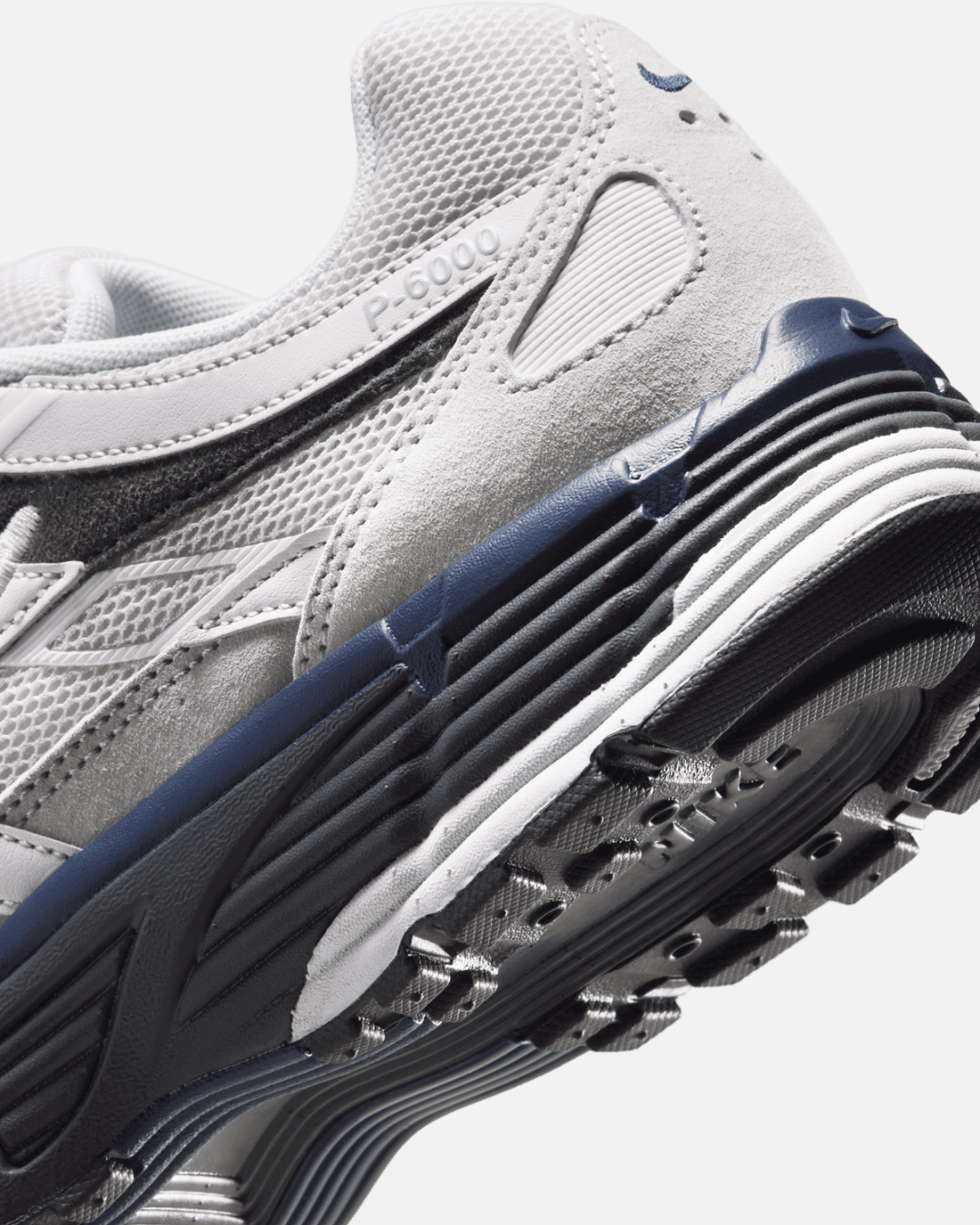 Nike P-6000 - Blanc/Gris