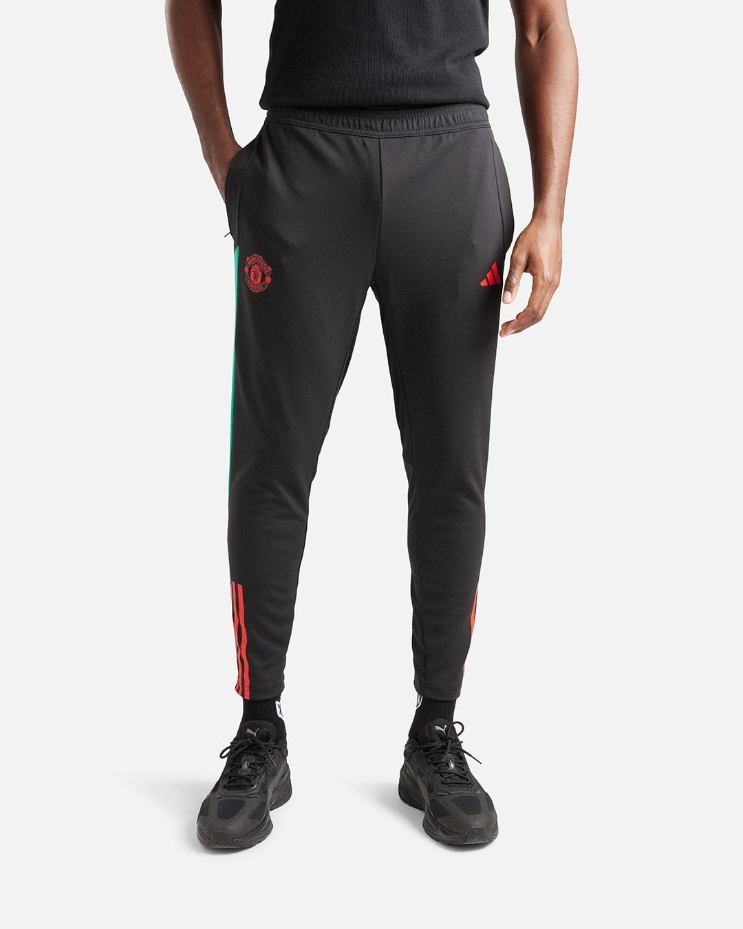 Pantalon d'entrainement Manchester United - Noir/Rouge/Vert