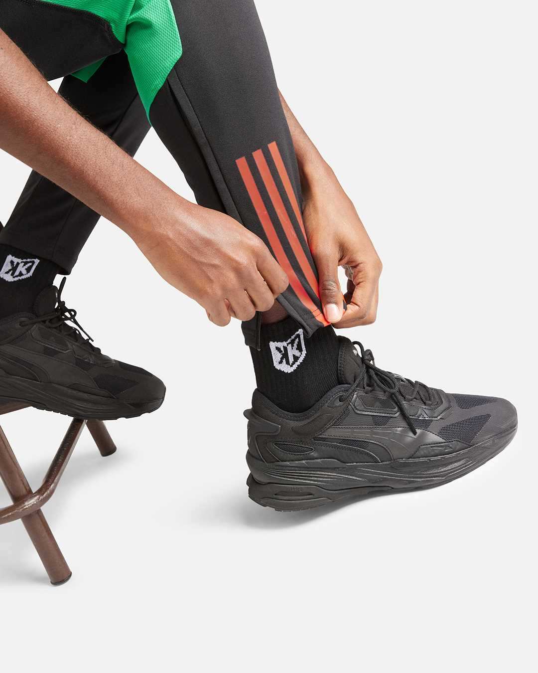 Pantalon d'entrainement Manchester United - Noir/Rouge/Vert