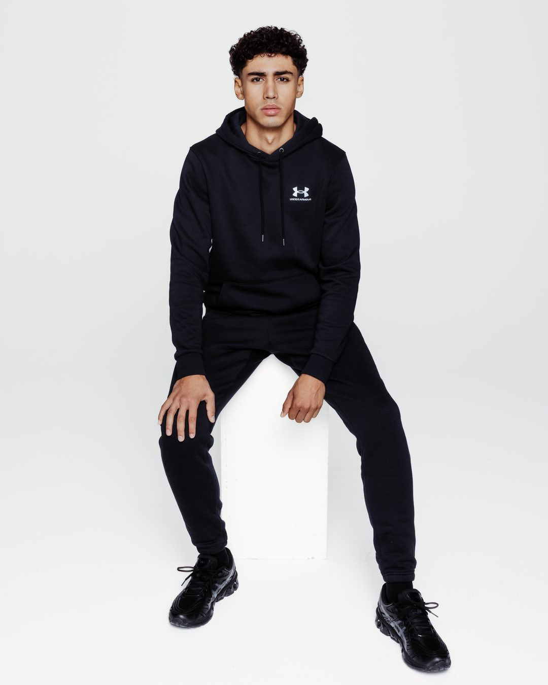 Sweat capuche Under Armour Essential - Noir